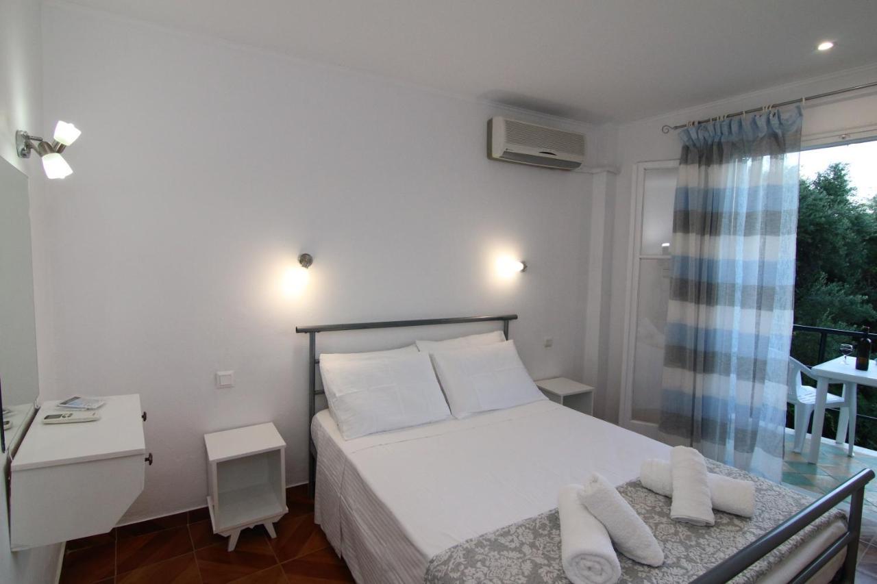 Ferienwohnung Sea Breeze Paleokastritsa Exterior foto